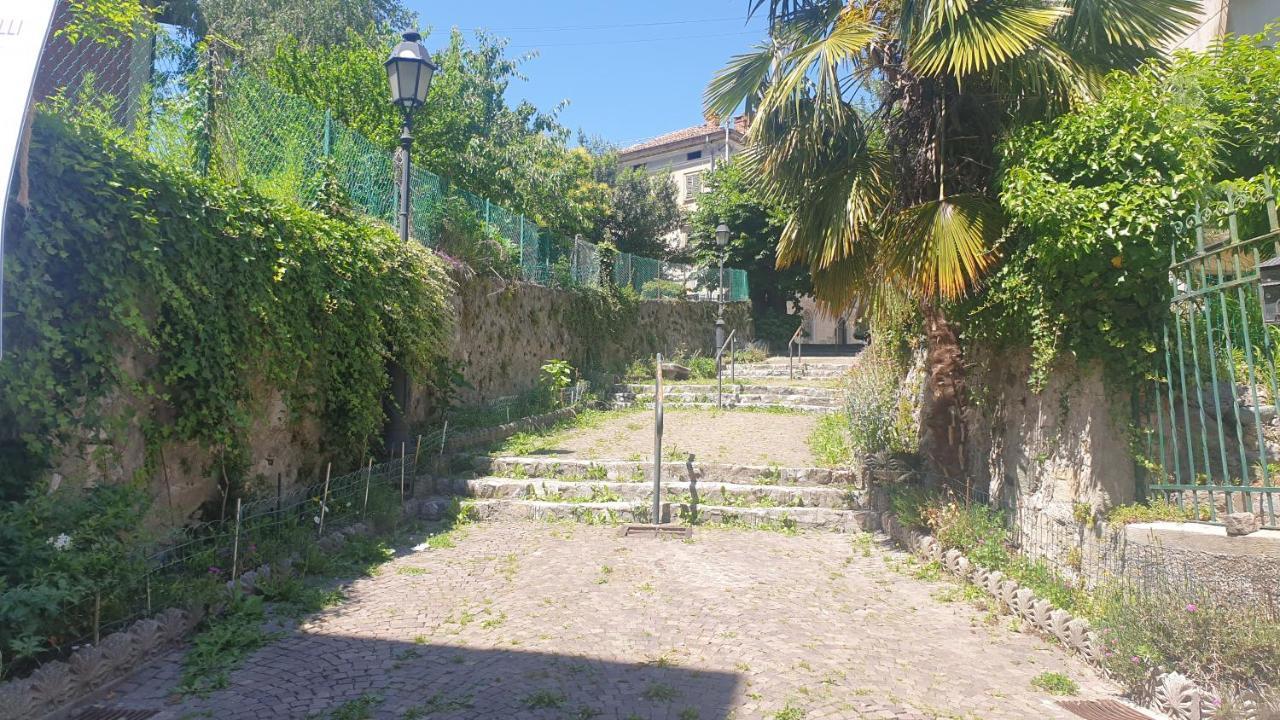 Apartment Bellagio. Asso Esterno foto
